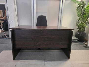 Walnut Brown 1400mm Office Desk