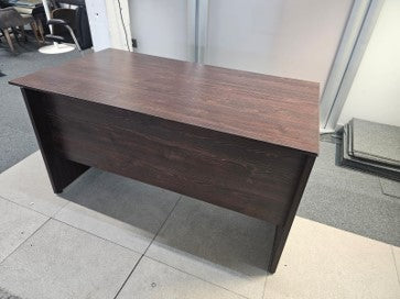 Walnut Brown 1400mm Office Desk