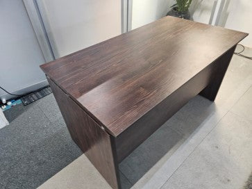 Walnut Brown 1400mm Office Desk