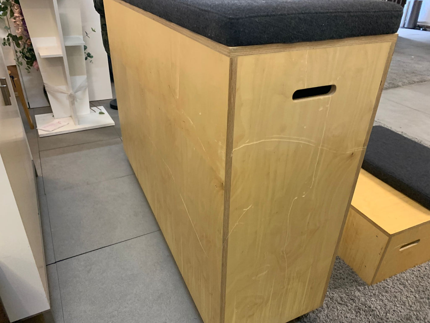 Used office modular seating sofa workplace