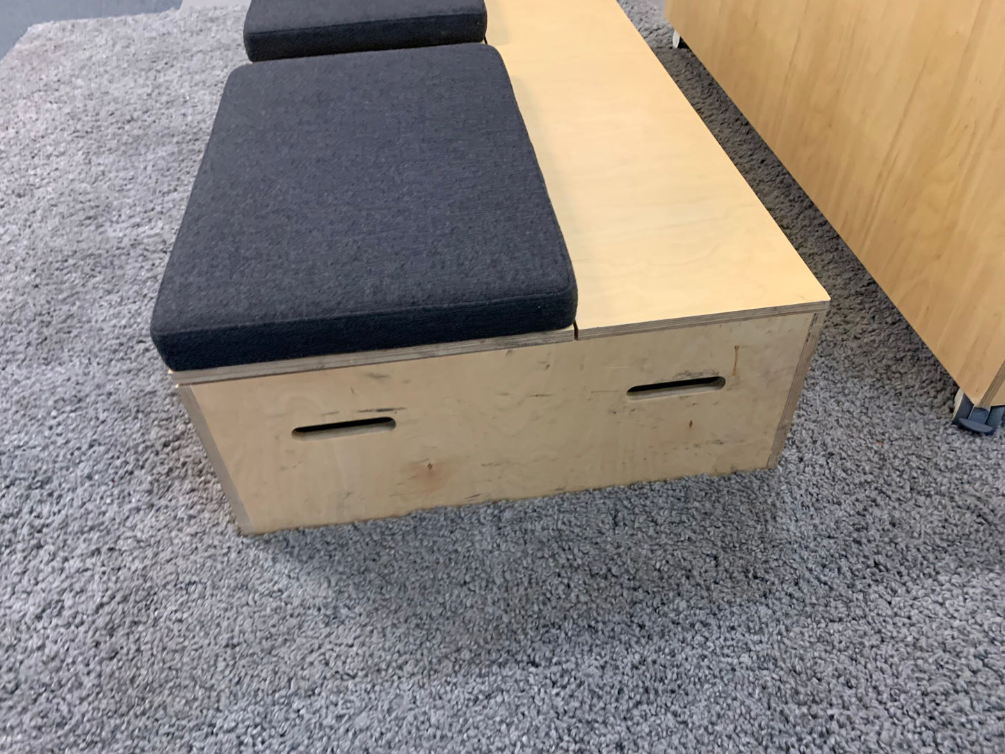 Used office modular seating sofa workplace