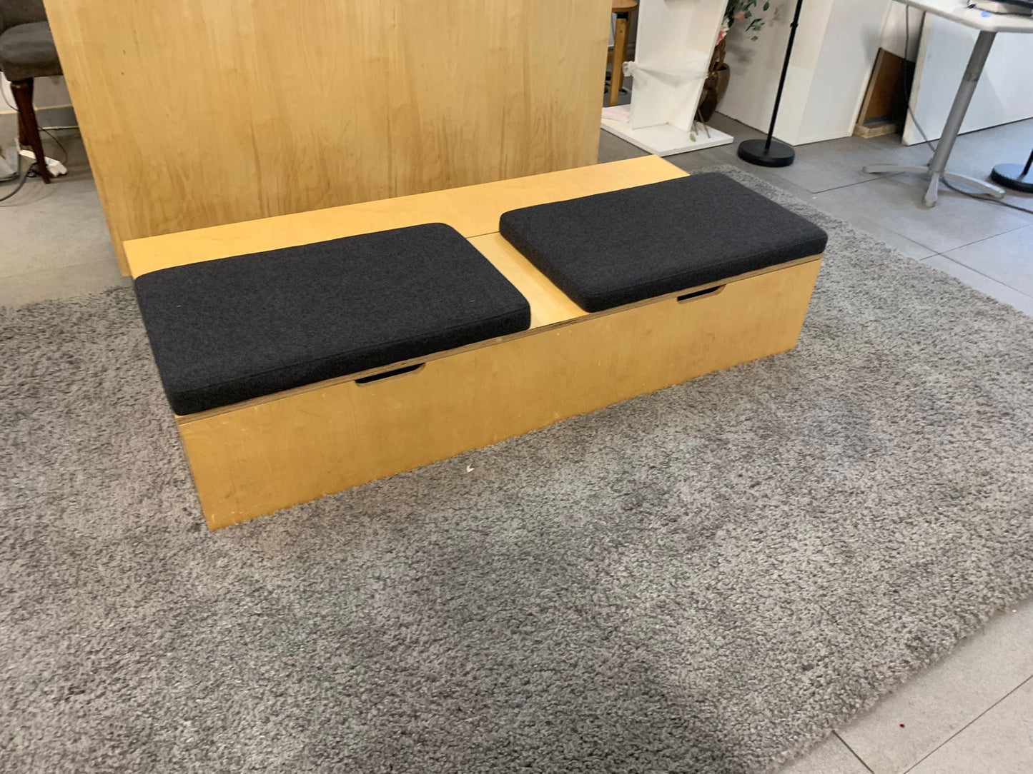 Used office modular seating sofa workplace