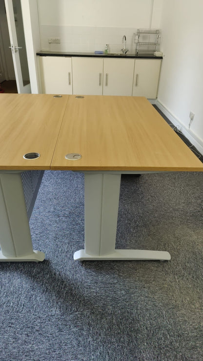 Wood finish Straight Rectangular Desk 160cm x 80cm  x73cm