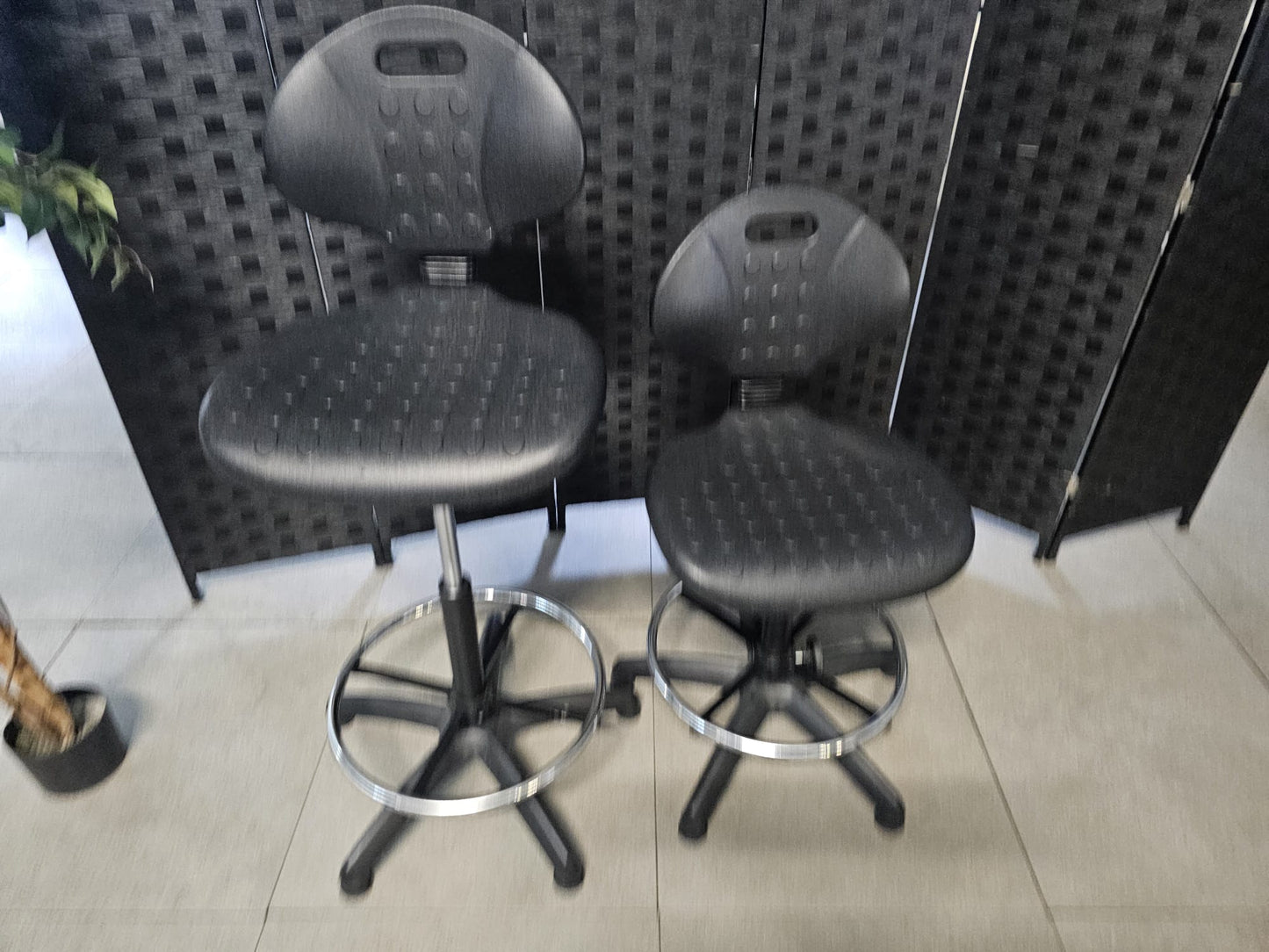 High Adjustable Ergonomic Draughtsman Chair With Chrome Footrest - Drafting Chair Industrial/Lab