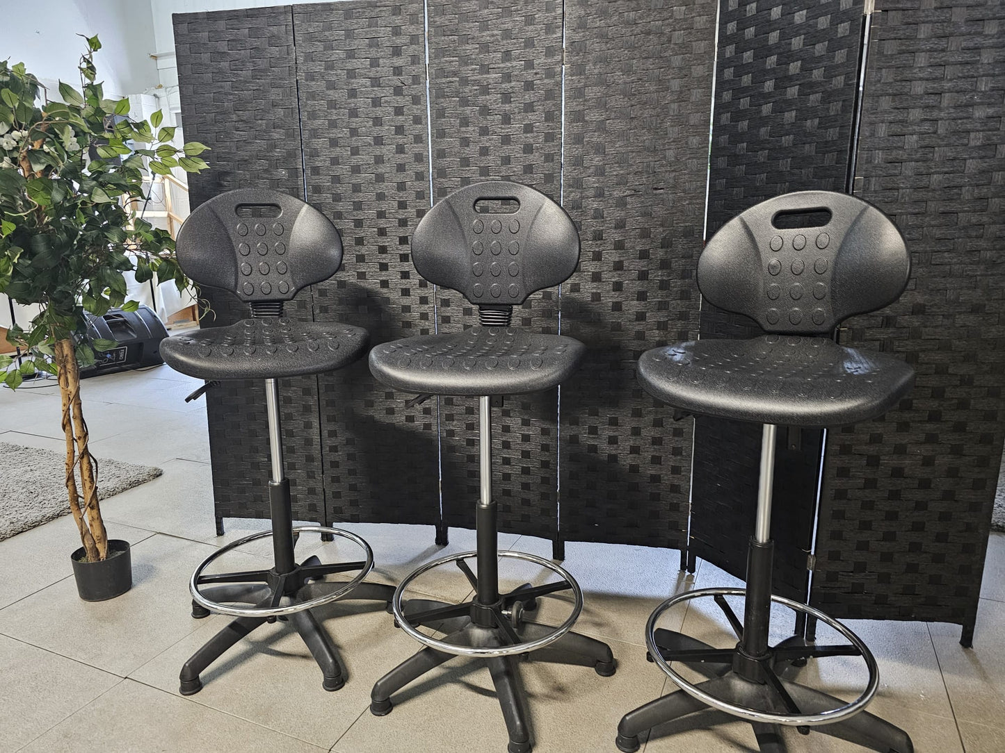 High Adjustable Ergonomic Draughtsman Chair With Chrome Footrest - Drafting Chair Industrial/Lab