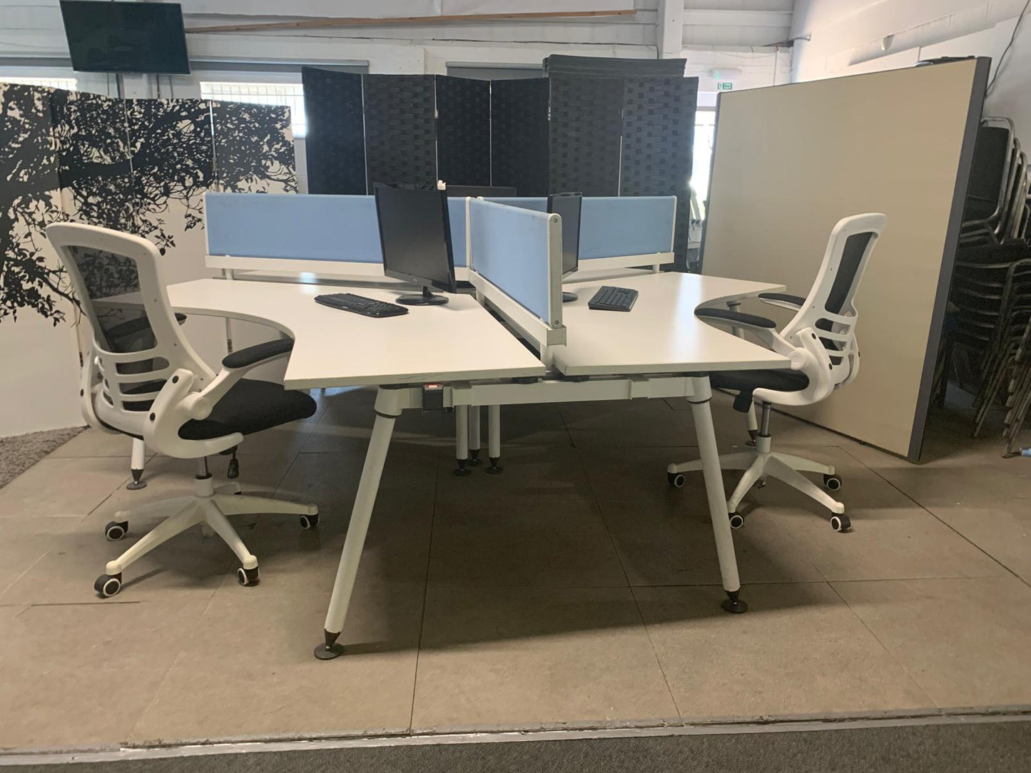 Three person office bench desk in white, 3 seater arc table