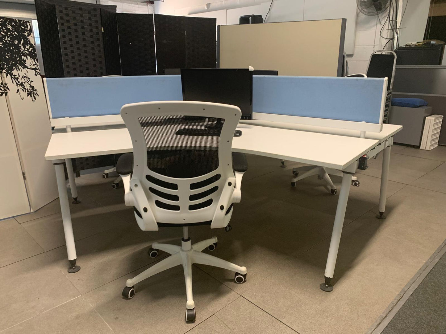 Three person office bench desk in white, 3 seater arc table