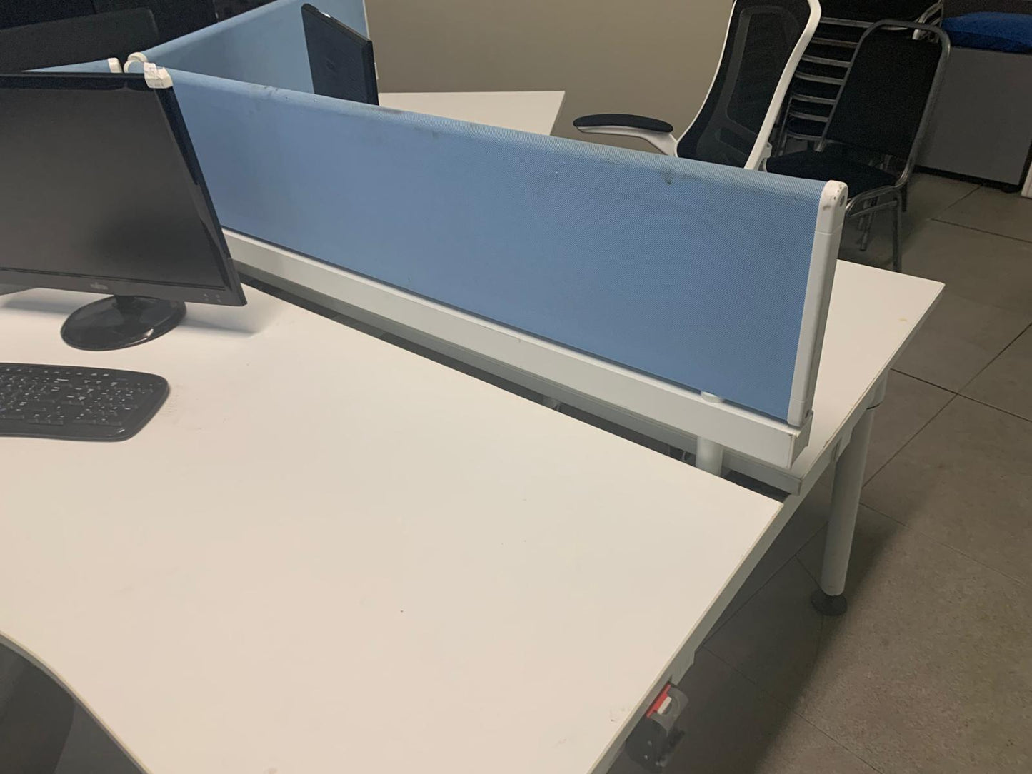 Three person office bench desk in white, 3 seater arc table