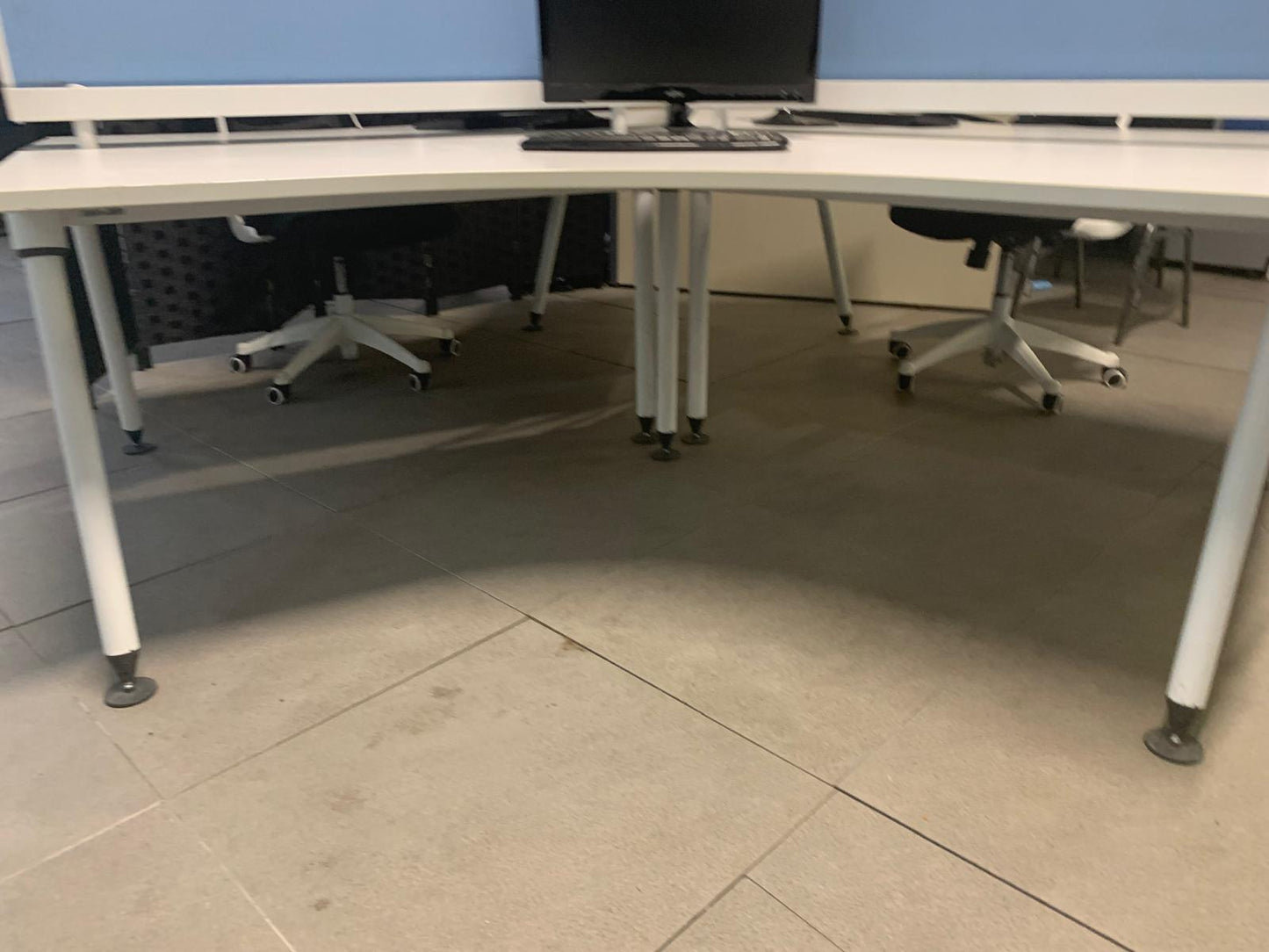 Three person office bench desk in white, 3 seater arc table