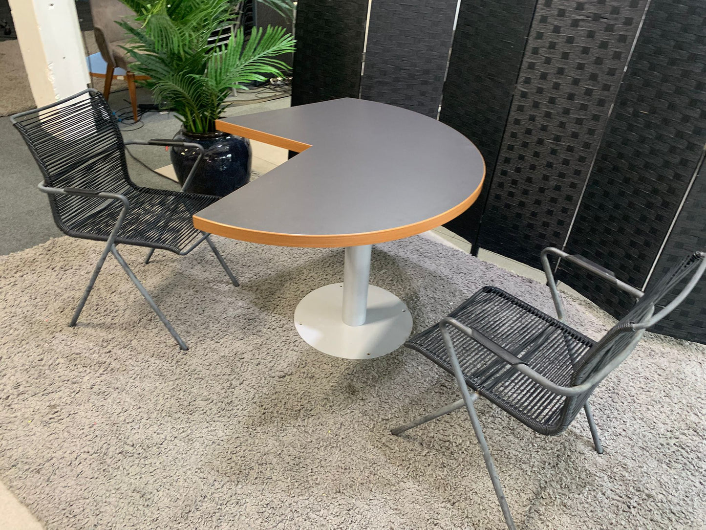 Modern grey finish breakout table 120cm diameter