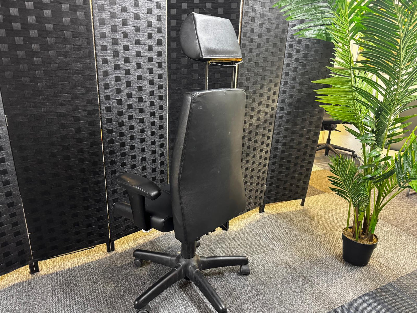 Black Executive Swivel Chair with headrest