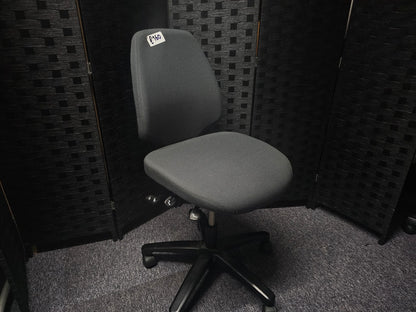 Used Adjustable Ergonomic Office Chair in Dark Grey - without arms