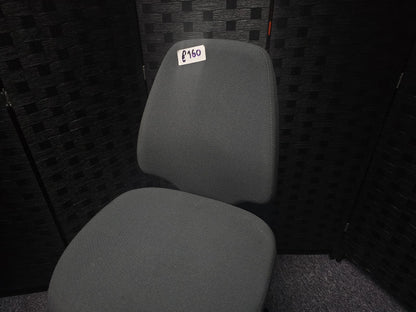 Used Adjustable Ergonomic Office Chair in Dark Grey - without arms