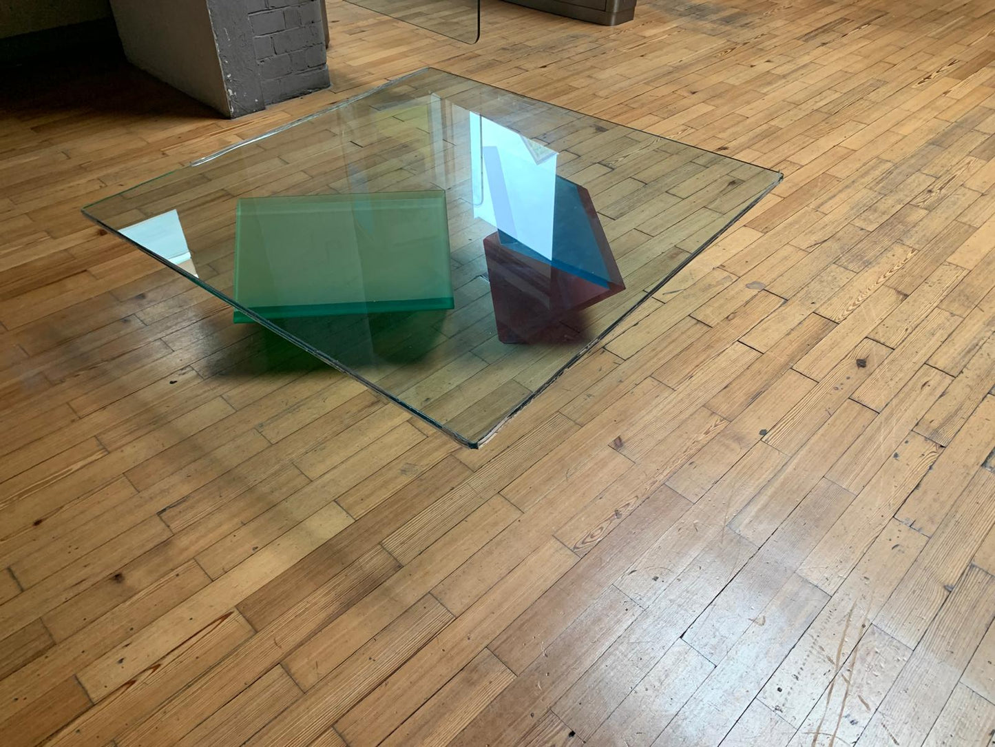 Used Pre-owned Extra large glass designer coffee table