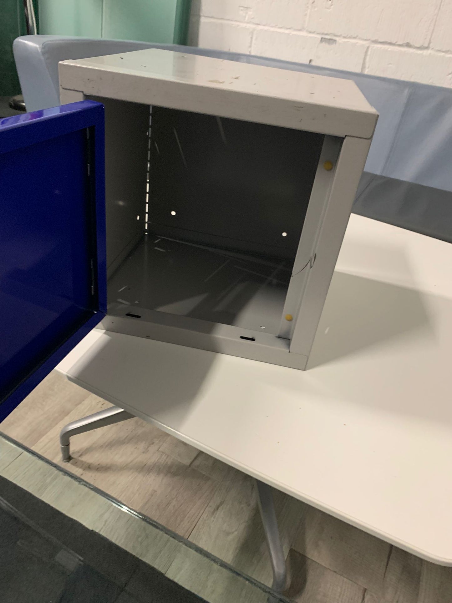 Used locker Blue Single one compartment cube mini 30.5cm x 30.5cm x 30.5cm