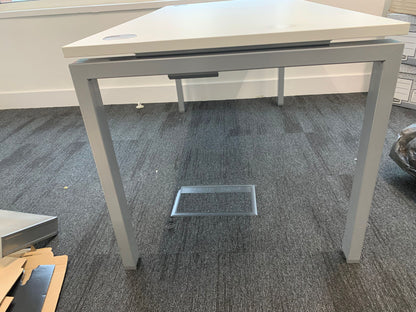 Second hand Single Desk 140cm x 60cm