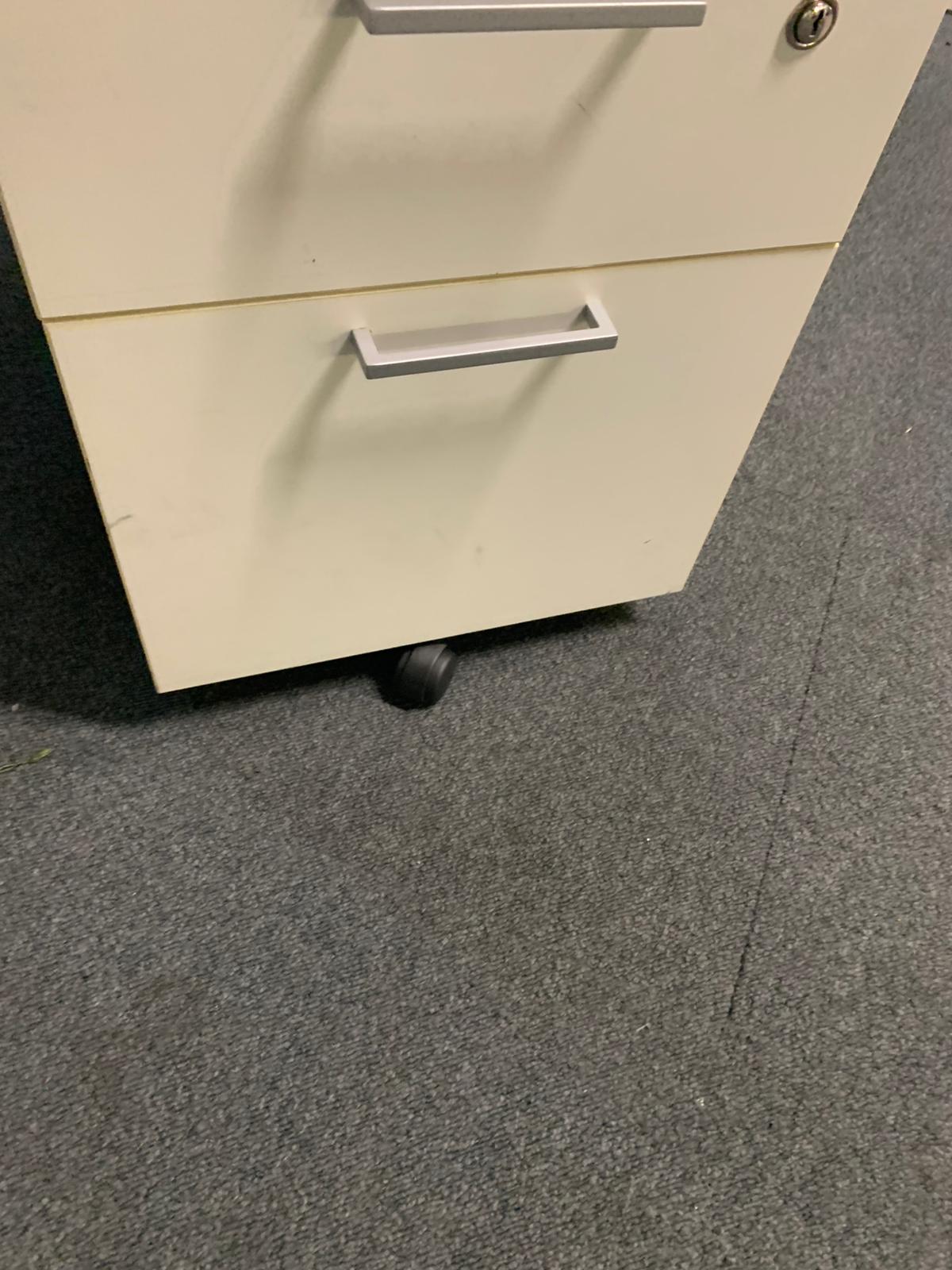 Used pedestal office drawer mobile 2 drawer white lockable H 55cm x D 60cm x W 42cm