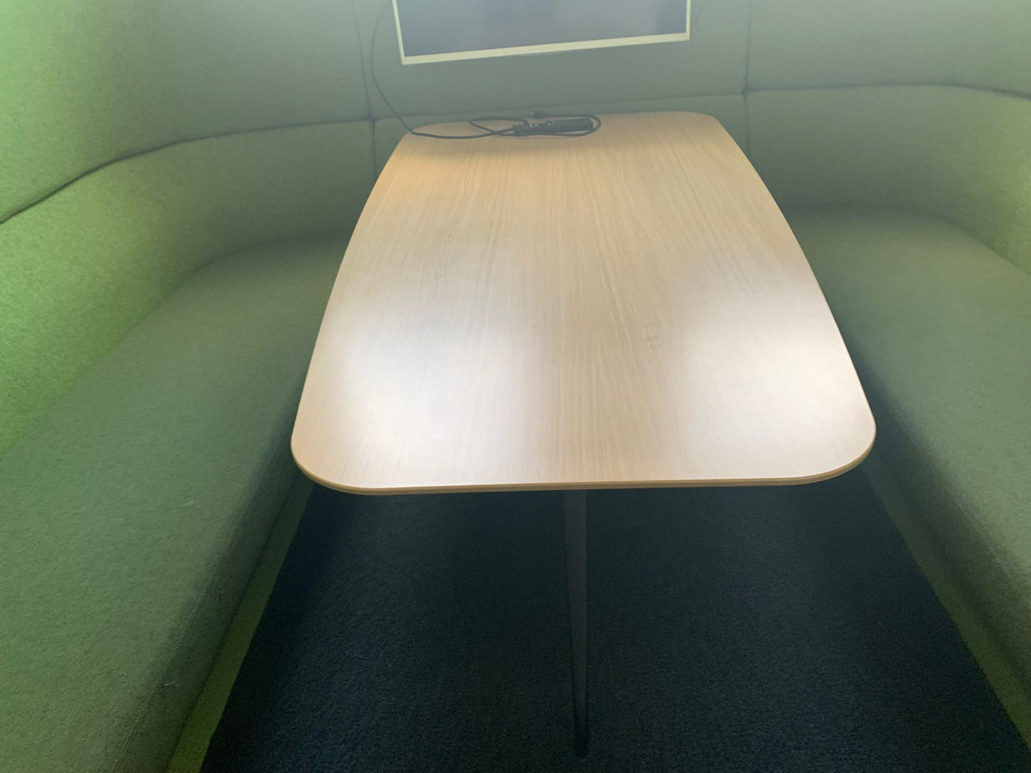 Used Orangebox Cwtch Sofa Booth Collaborative Privacy  6 Seater including table apple green