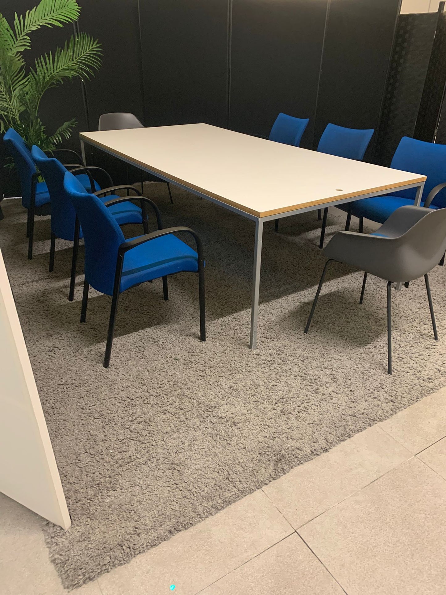 Used Extra large white conference boardroom meeting rectangular table desk 240cm x 130cm. £499