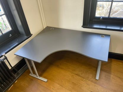 Used Corner L shape Desk Twin Leg  Large Executive desk 160cm x 120cm