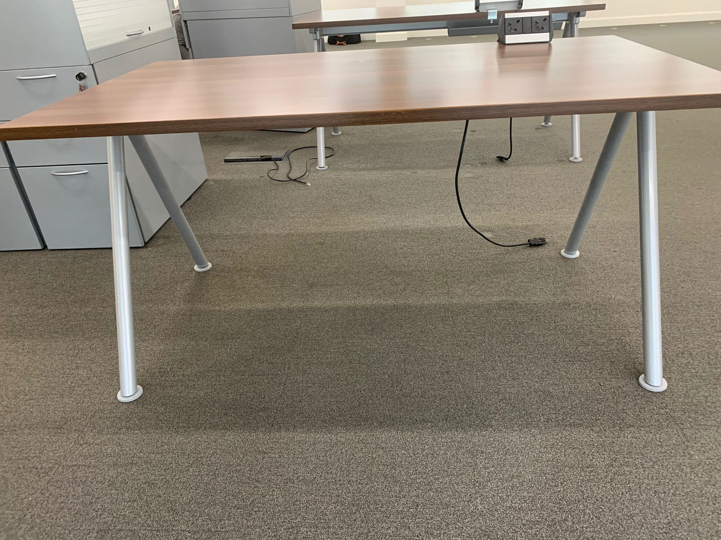 Used  Desk Walnut Rectangle 140cm x 80cm