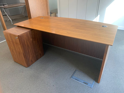 Used Wood finish executive desk single freestanding 180cm x 90cm and drawers