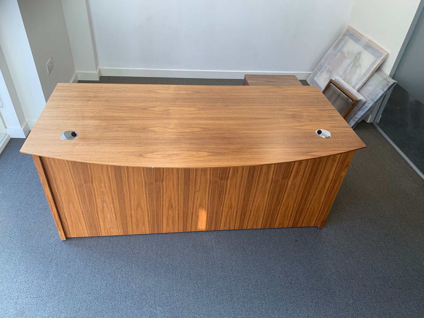 Used Wood finish executive desk single freestanding 180cm x 90cm and drawers