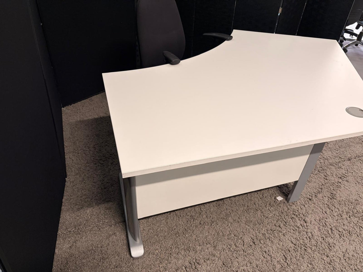 Pre-owned Desk single arc boomerang white 206cm x 80cm