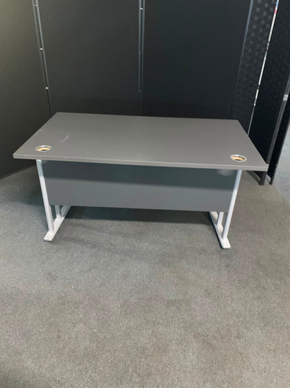 Used Desk rectangular grey cantilever leg table 140cm x 80cm