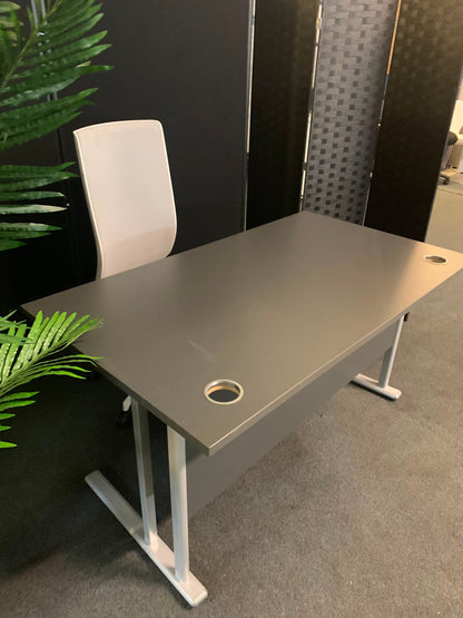 Used Desk rectangular grey cantilever leg table 140cm x 80cm