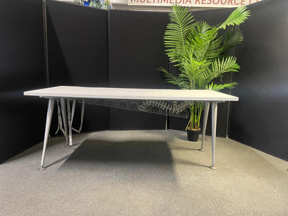 Used White Computer Desk stick leg 160cm x 80cm