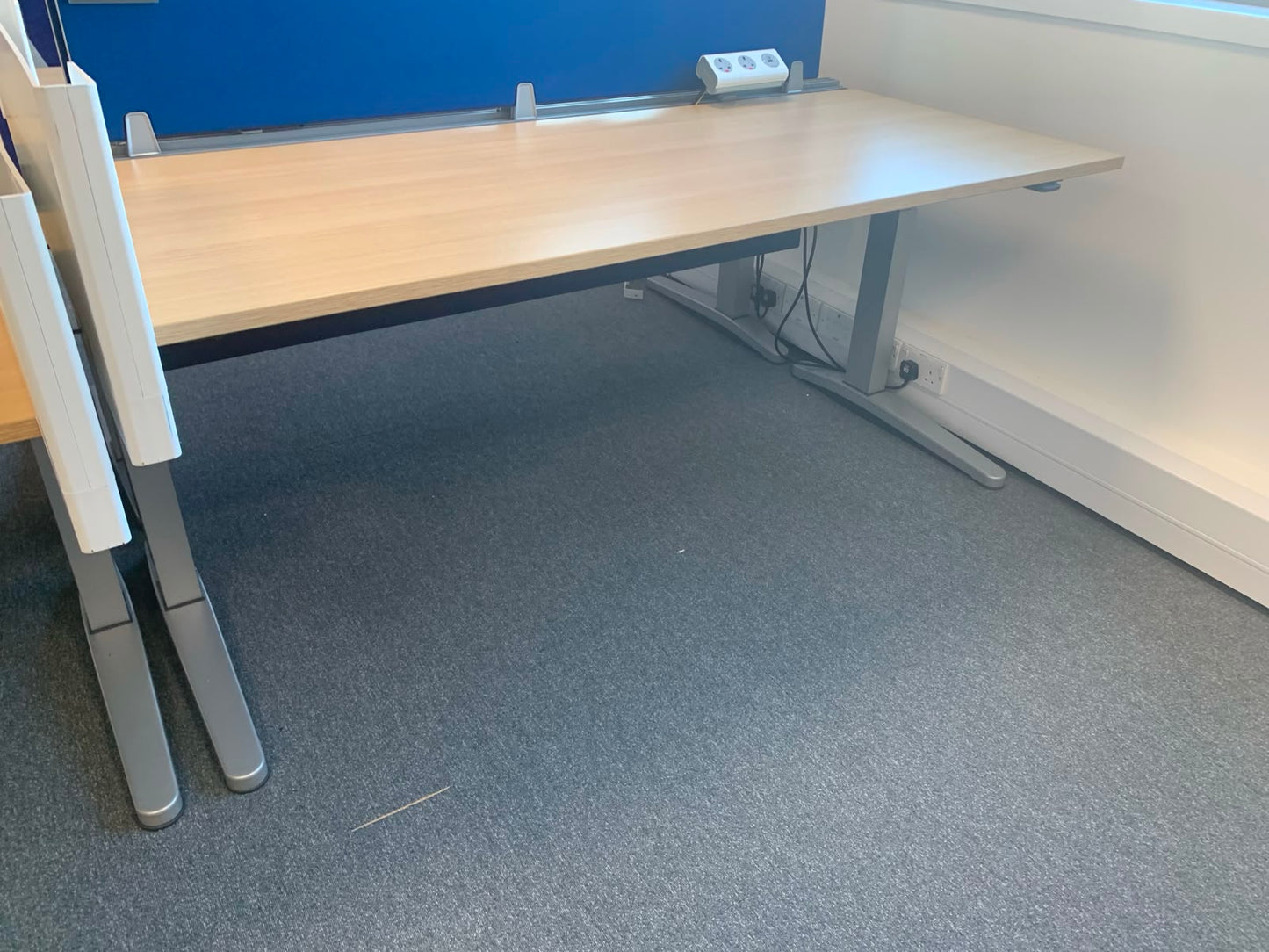 Used Steelcase Ology single desk Electric Sit-Stand height adjustable Desk, Maple Top, Grey legs, W1800mm