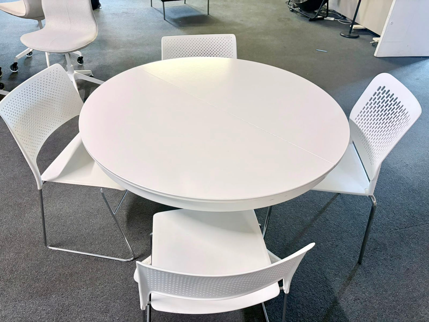 USED IKEA ROSENTORP extendable dining table in white with pedestal base