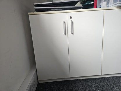 White Office Cupboard Storage Unit H: 123cm, 83.5cm, D:44cm  W:80cm
