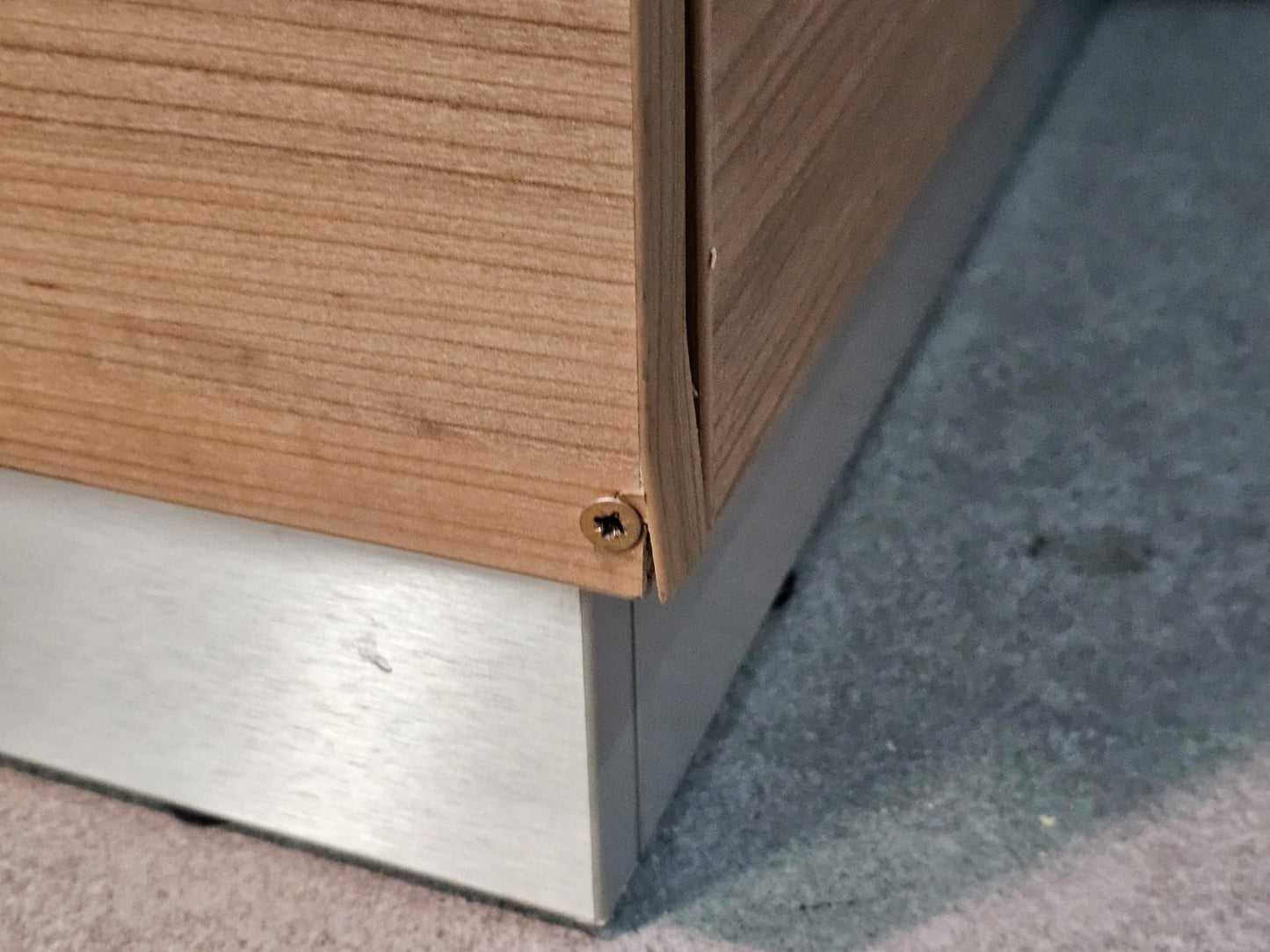 Used Second hand White and Wood Office Reception Desk with countertop H:117cm D:80cm W:240cm