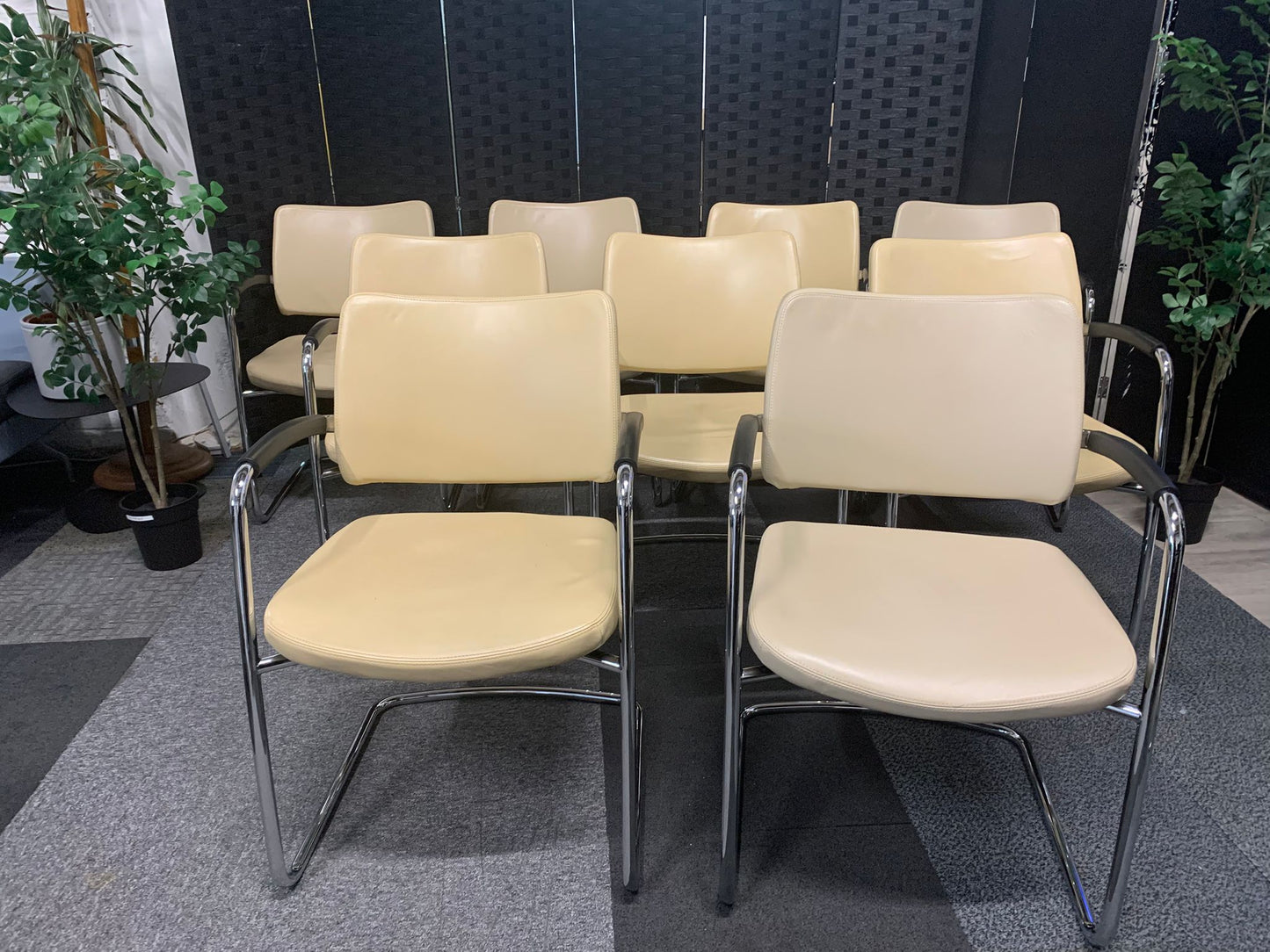 Used Meeting Boardroom Office Chair Cream Leather Boss Design