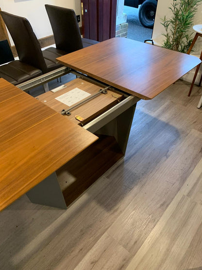 Second Hand Extendable Meeting Table  H 76cm x W 160cm x D 87.5cm Extended Width = 205cm