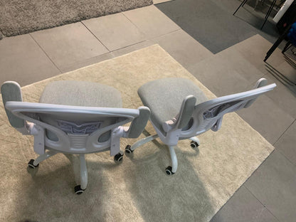 Set of 2 Secondhand Grey Swivel Chair adjustable