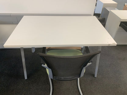 Used White Computer Desk stick leg 120cm x 80cm
