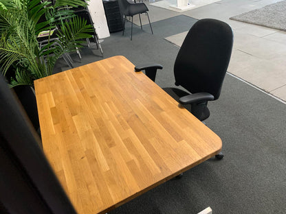 Used desk  office wood finish 120cm x 80cm