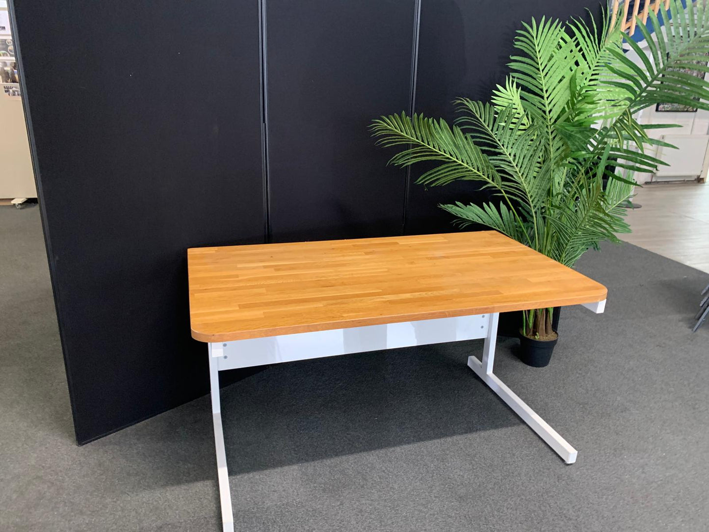 Used desk  office wood finish 120cm x 80cm