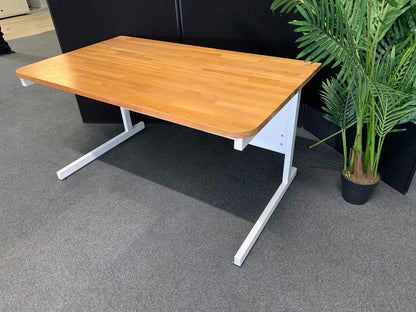 Used desk  office wood finish 120cm x 80cm