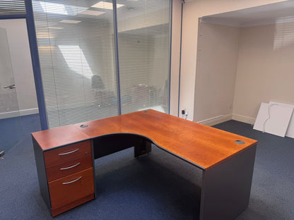 Used Desk Dark  Wood finish Lshape excutive desk 160cm x 120cm Panel leg and matching drawer