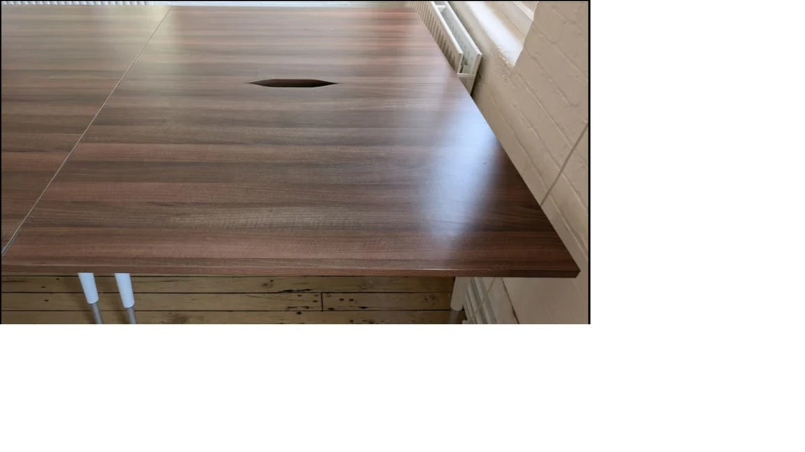 Walnut 2 person pod bench hot desks 120cm x 160cm x 73cm