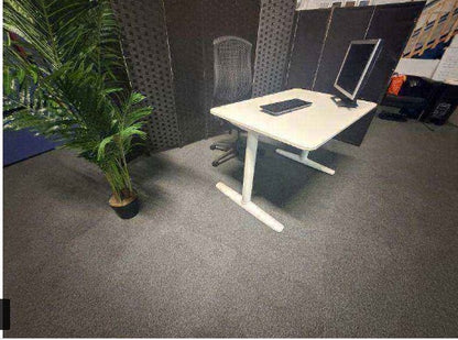Used single desk  White 120cm x 75cm  study home office computer freestanding