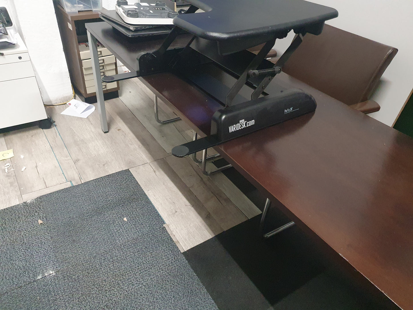 Used Vari desk height adjustable Black 77cm x 52cm