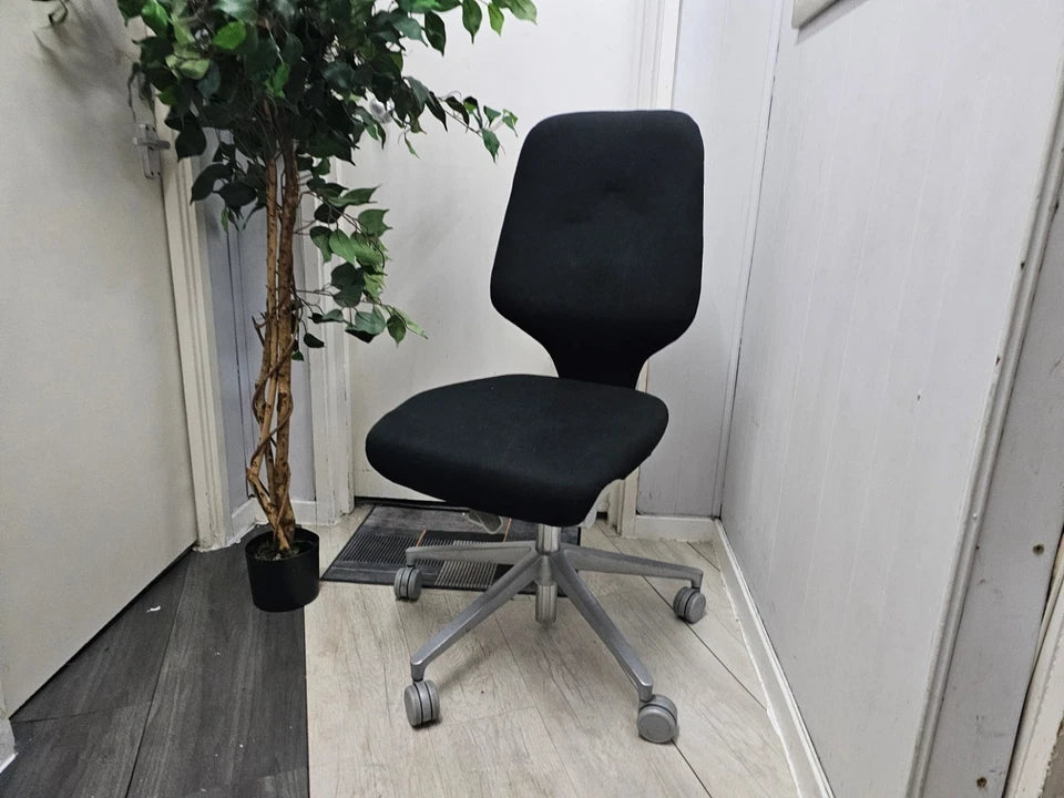 Used Giroflex swivel office chair on castors Contrast black and grey