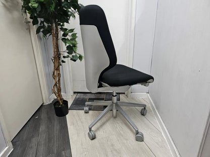 Used Giroflex swivel office chair on castors Contrast black and grey